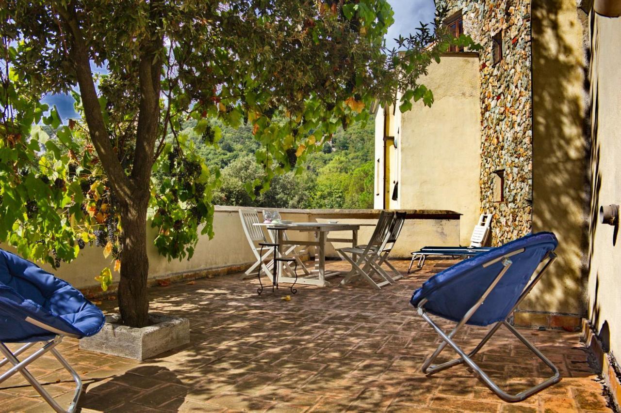 Le Petit Chateau Vezzi Portio Exteriör bild